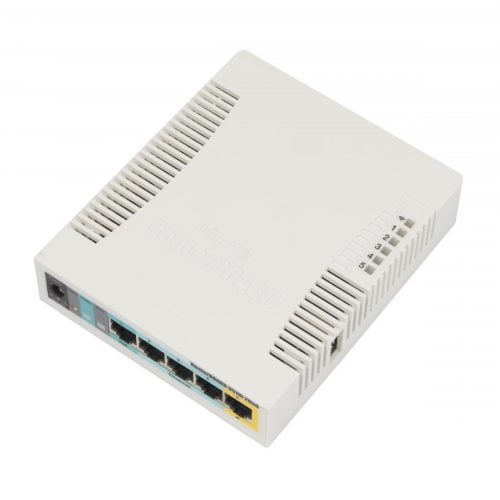 The best mikrotik router features two built-in antennas with a gain of 2.5 dBi, ensuring robust wireless coverage