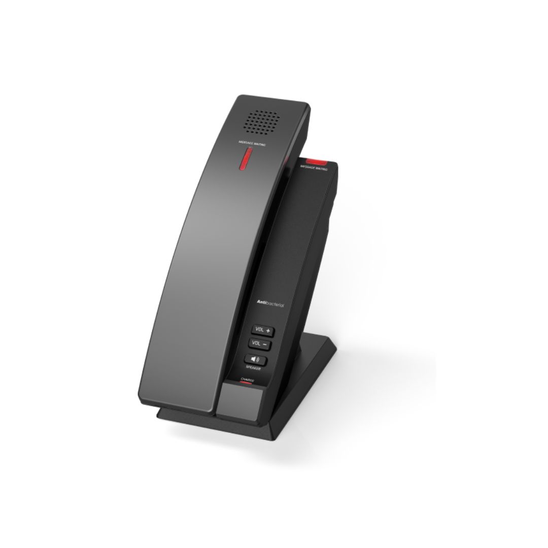 The snom technology has an integrated DECT base station, which supports up to three additional Snom HD3 handsets